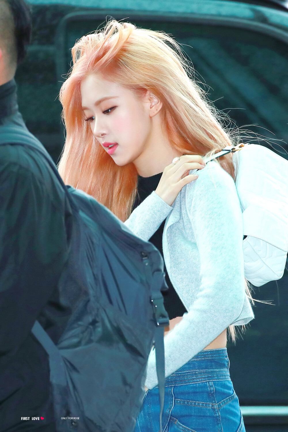 朴彩英 ROSÉ rose 肉肉 Blackpink