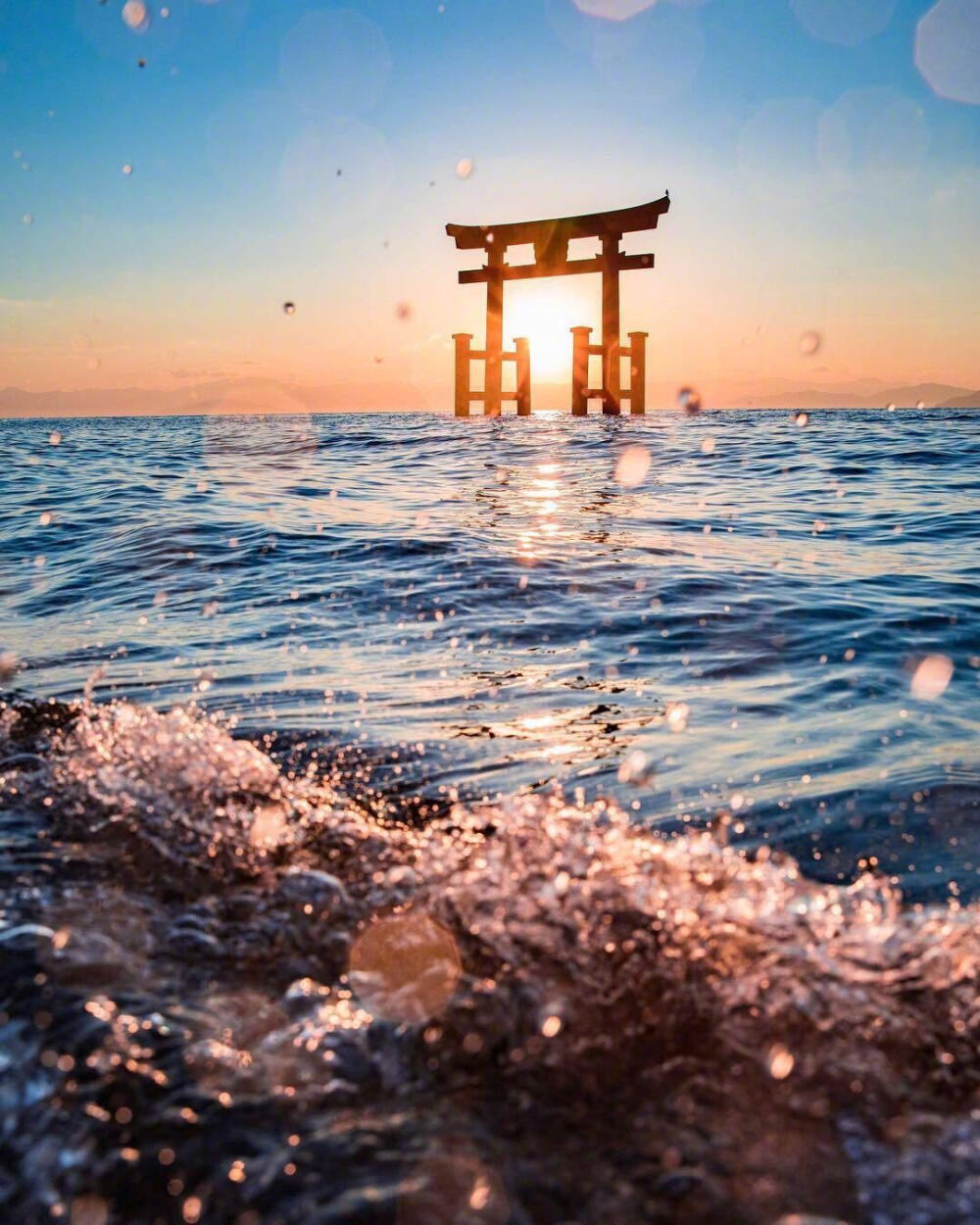 日本琵琶湖白须神社