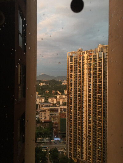 2019.6.13雨后的夕阳余晖啊