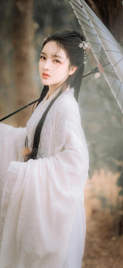 古风，清酒落颜