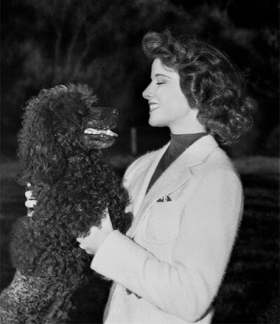 Katharine Hepburn and her dog Lobo,1938 ???? 