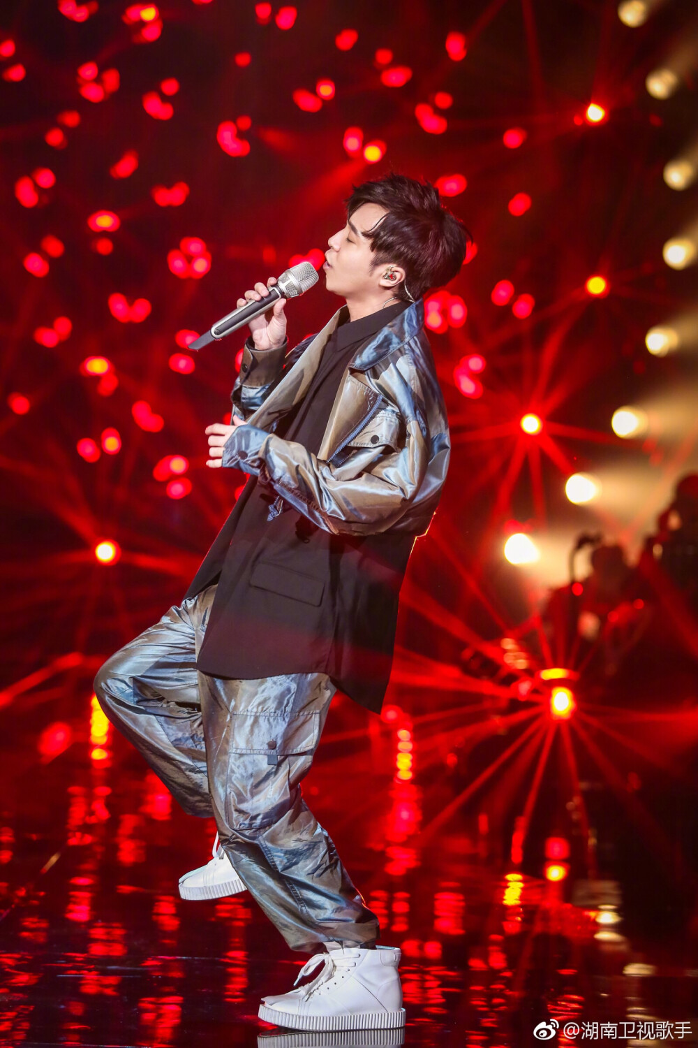 吴青峰 歌手 花田错