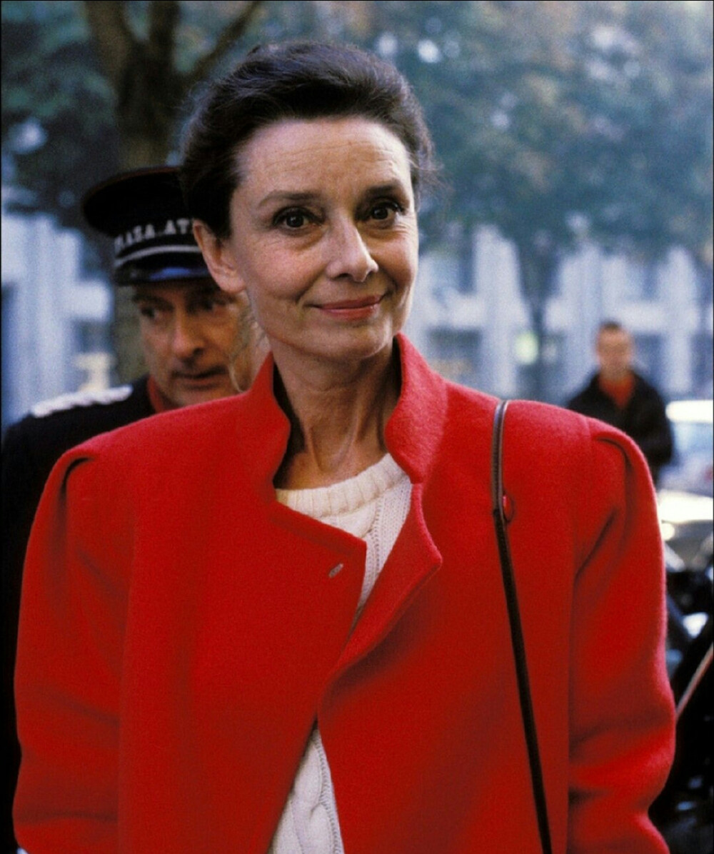 Audrey Hepburn photographed by Othoniel in Paris France, October 22, 1985 ???