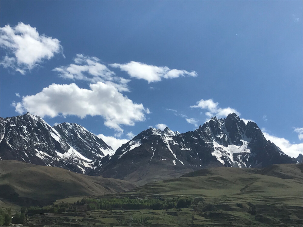 雪山️