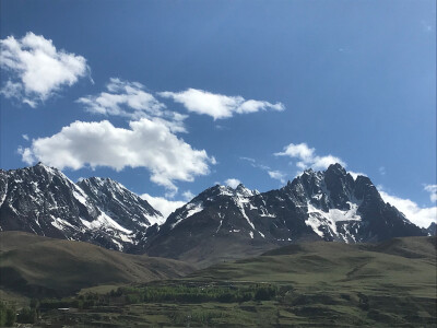 雪山️