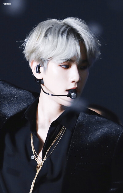  -神说少年惊鴻.