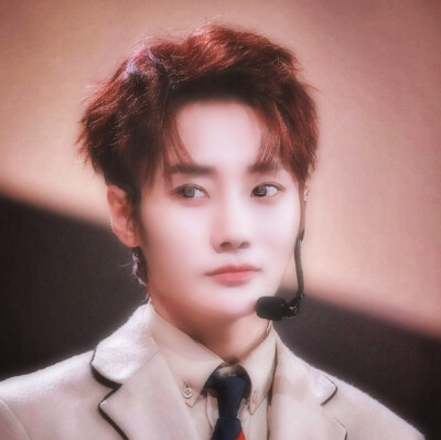 欢 迎 来 到 1115号星球.