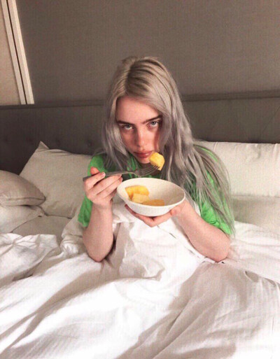 碧梨Billie Eilish
头像