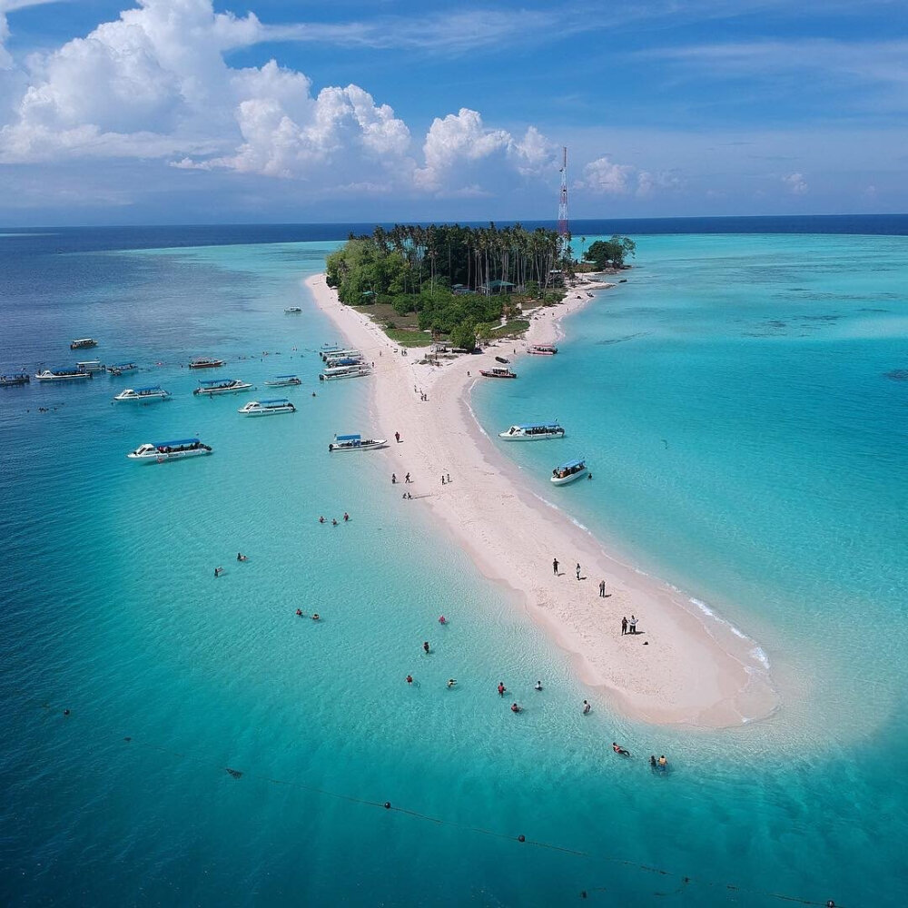 仙本那蓝绿色的海景