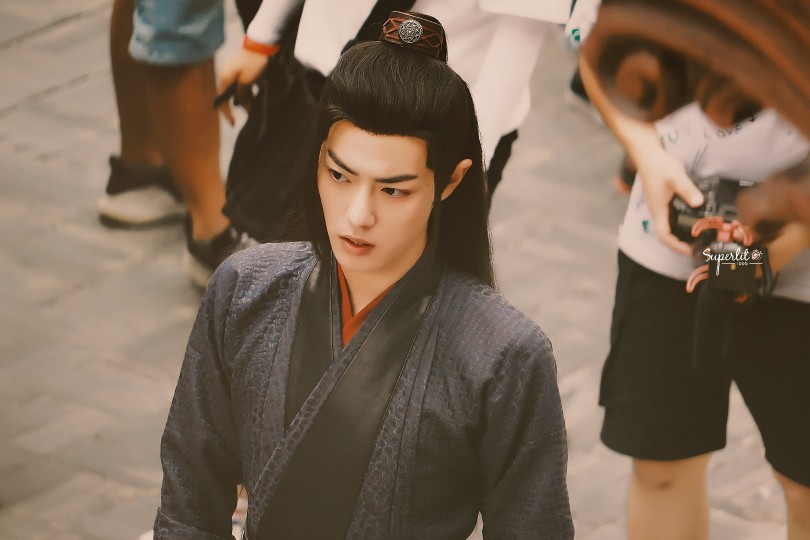 肖战壁纸
魏无羡
陈情令
超帅