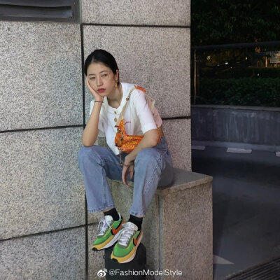 周雨彤PeaceCeleb StreetStyle | 周雨彤 insta私服搭配合辑