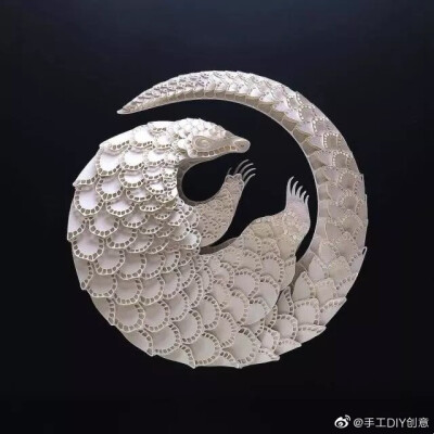 菲律宾艺术家，用他华丽的3D纸雕，提醒人们保护濒危野生动物