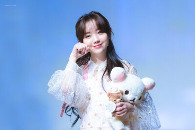 lovelyz kei/金智妍