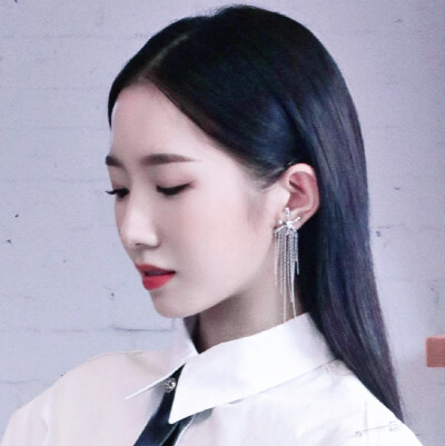 二传注明出处@笑眼嘉嘉
cr.编码M7-孟美岐