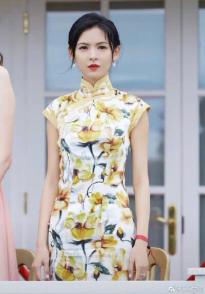 真的是惊艳到我了，小说里的军阀太太！