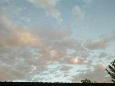 炎炎夏日 朗朗晴空