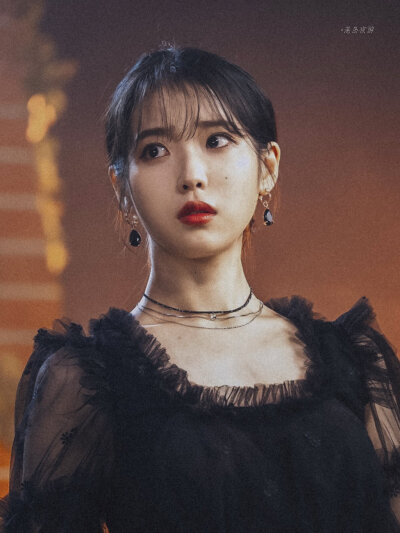 IU | 德鲁纳酒店
cr:港岛夜游