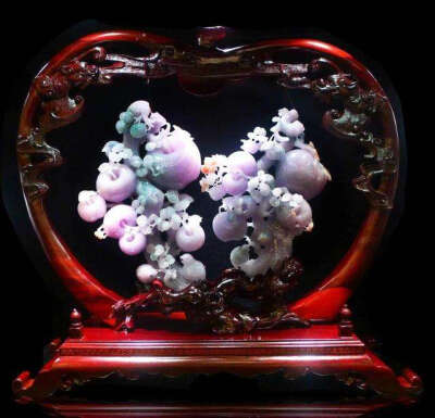 翡翠雕刻作品鉴赏