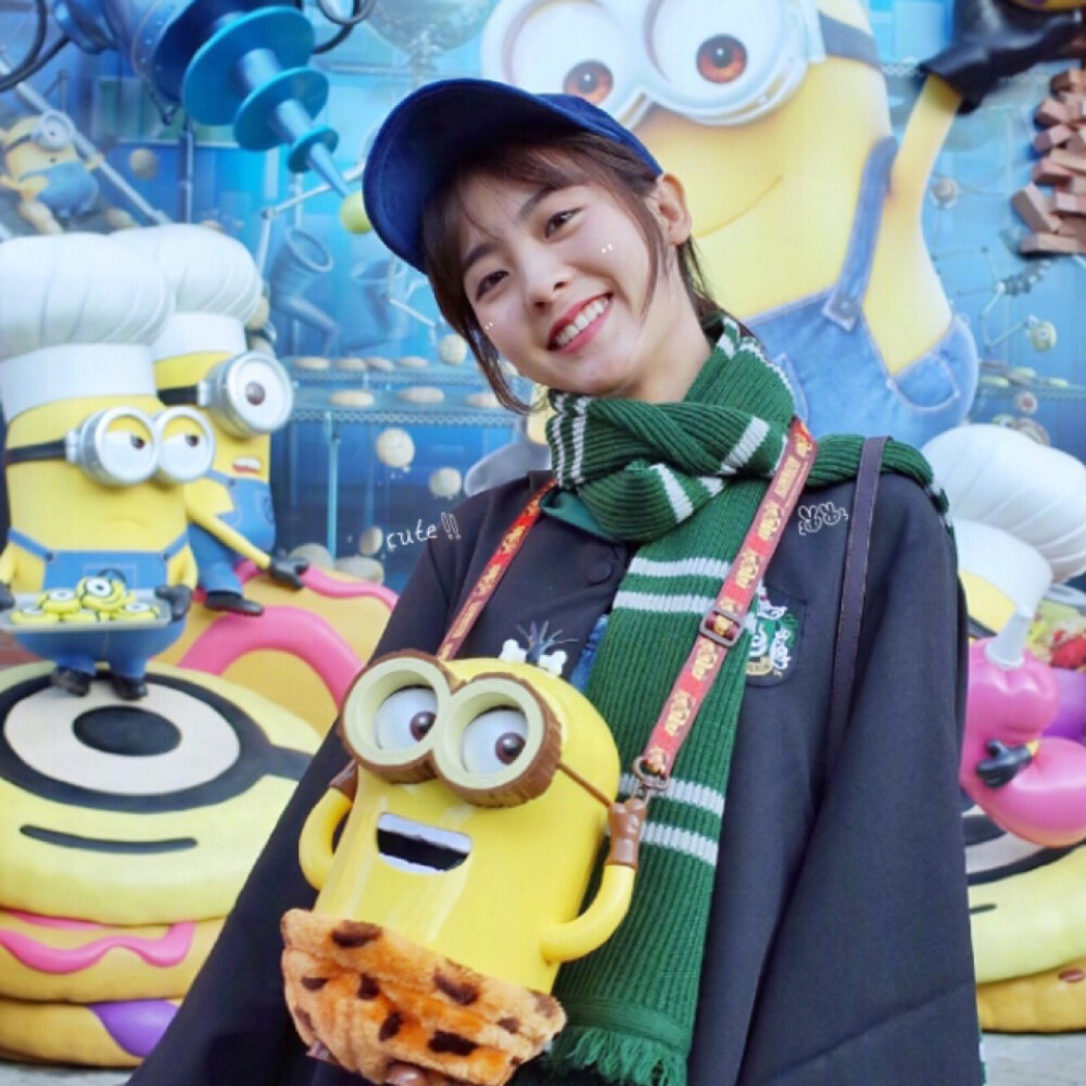 邢菲头像自调自截