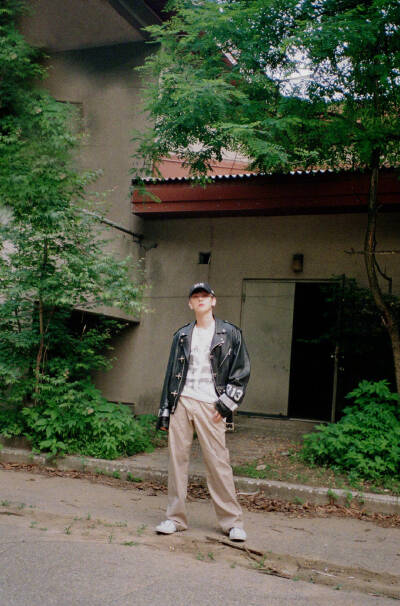 190702 边伯贤预告修图