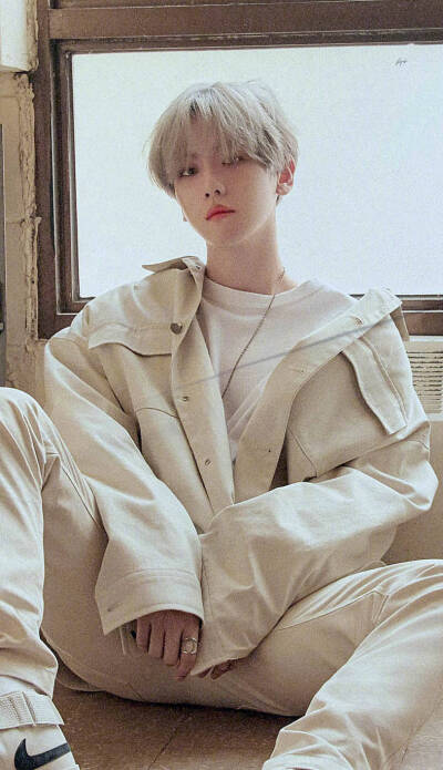 190702 边伯贤预告修图