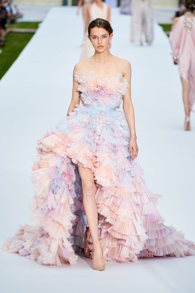 阿莎露 Azzaro 2019/20秋冬高级定制秀