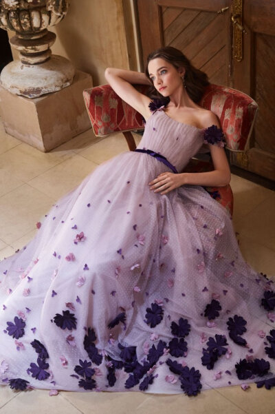 Marchesa Notte 2020早春度假系列