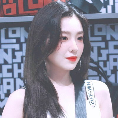 裴珠泫头像
©®温夏.
@always0329