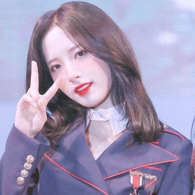 金知妍头像
©®温夏.