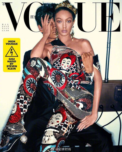 GigiHadid &amp;《VOGUE》Italia 七月刊｜“麻豆”gigi又提一张时尚封面，但是后两张的造型有些让人认不出。