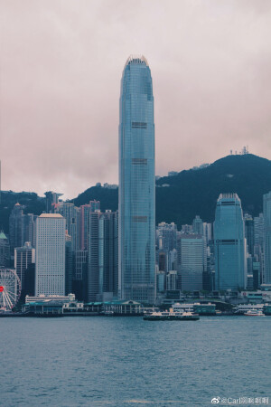 香港