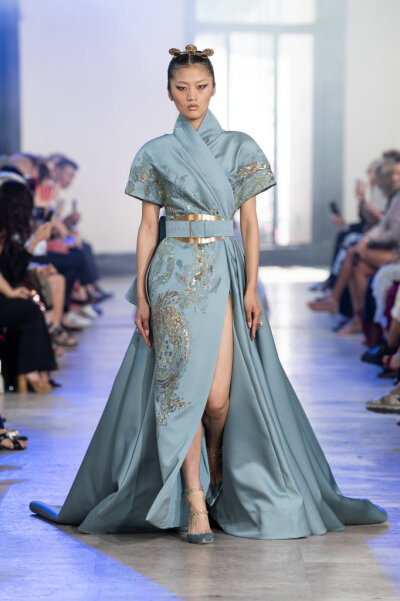 艾莉·萨博 Elie Saab 2019/20秋冬高级定制秀