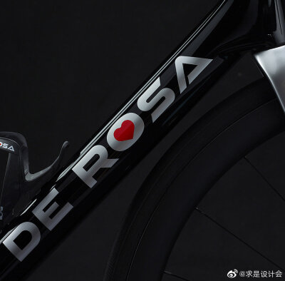 意大利自行车品牌 De Rosa 宣布更换新 LOGO。#求是爱设计#