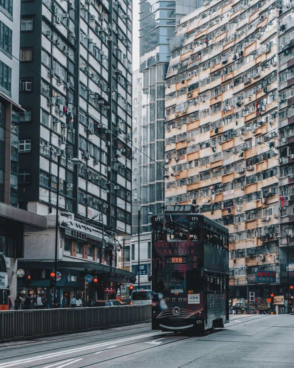 摄影师Donald Chan镜头中的香港街头