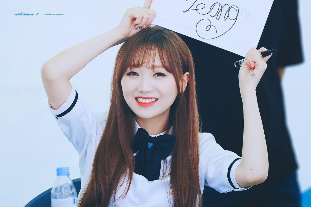 lovelyz柳洙正柳秀静