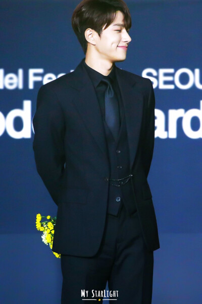 Infinite 金明洙 L