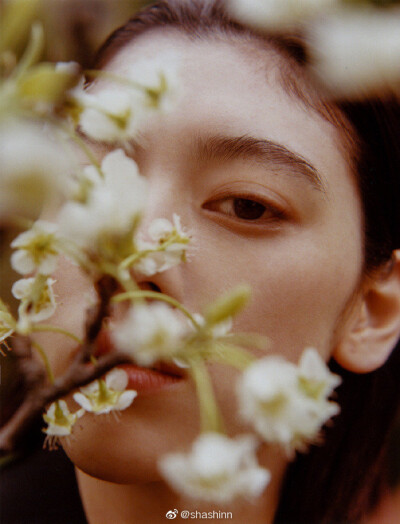 三吉彩花 for Andersson Bell S/S19 A destined meeting "Ayaka Miyoshi, the limitless girl. "
Photo: Cho GiSeok ​​​