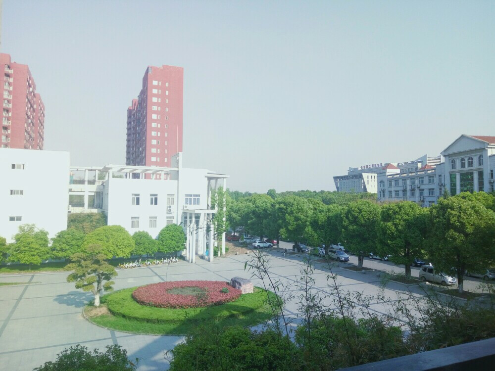 学校