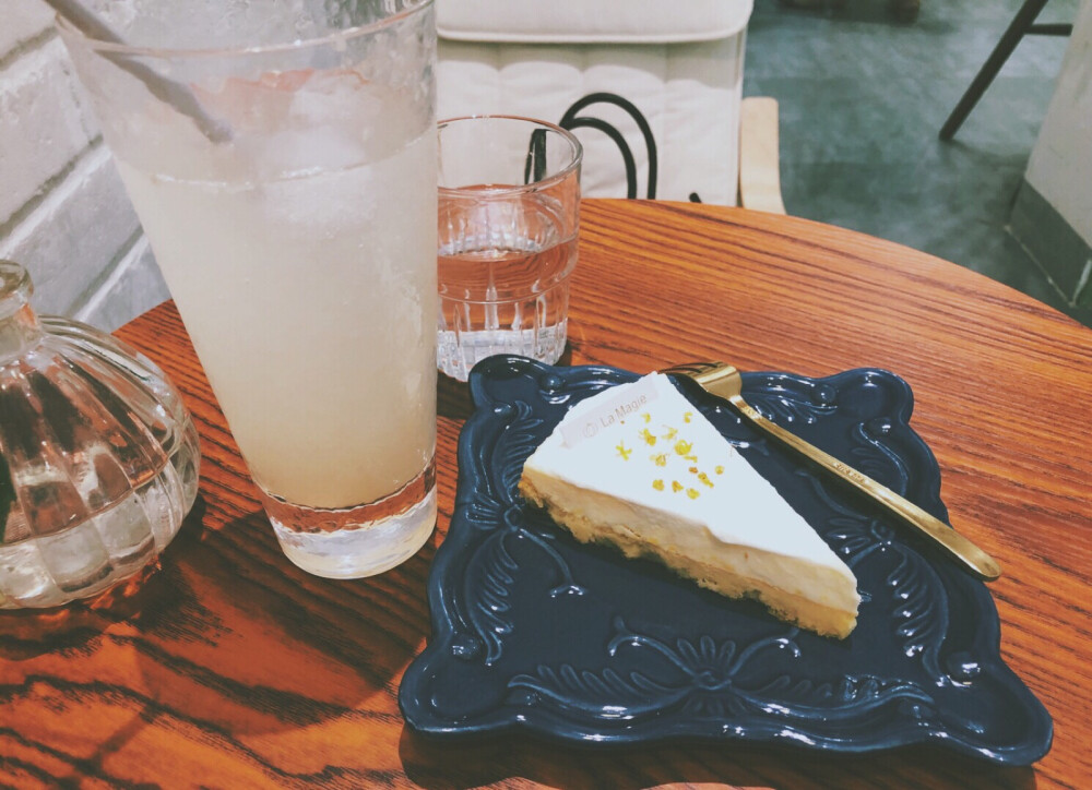 南瓜马车La Magie Cafe
柠檬苏打&北海道双层芝士