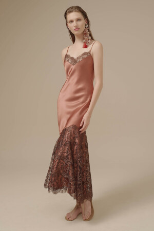 Johanna Ortiz 2017年春夏高级成衣时装发布秀