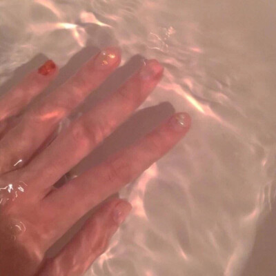  One person alone. There is no depend