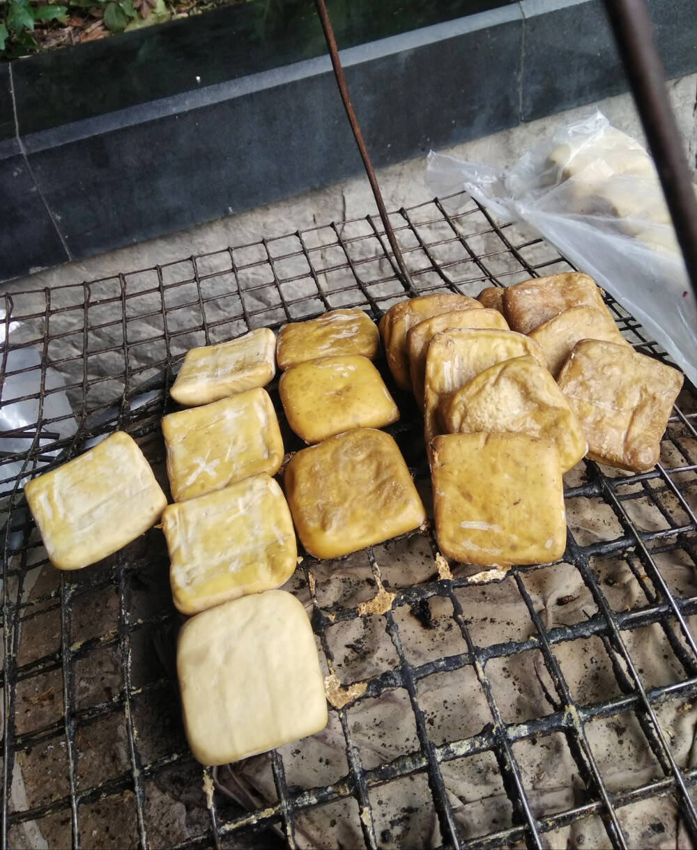 贵阳–包浆豆腐＆毛豆腐