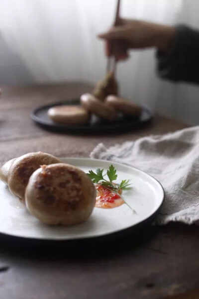 韭菜香菇鸡蛋粉丝饼*