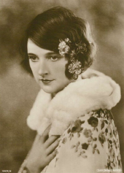 Eleanor Boardman 1920s
美国默片演员 ​​​​ 