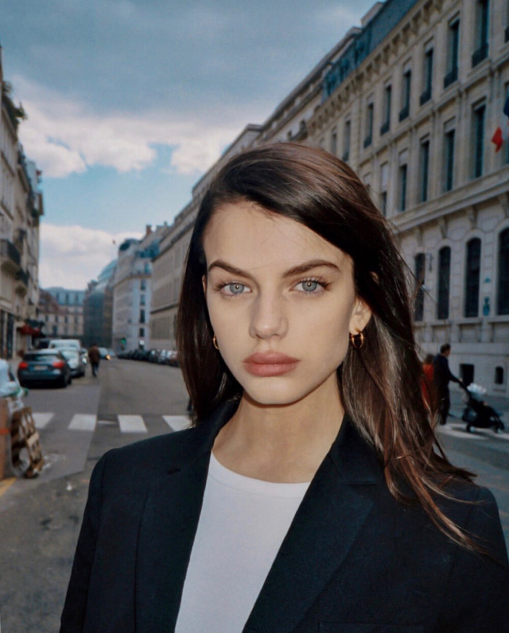 Sonia Ben Ammar
France-2/19/1999
INS: itsnotsonia
