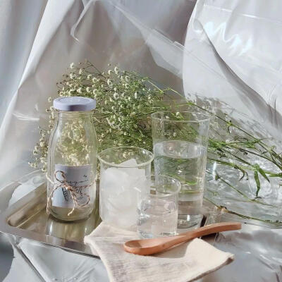 ⅞我不坚强，我又没比别人多一颗心