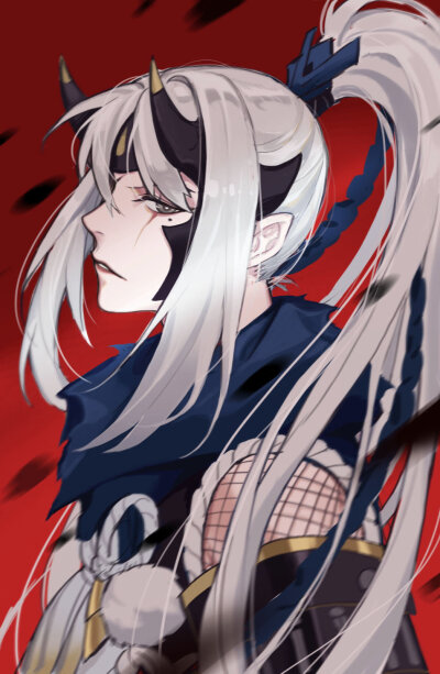 岳父画的鬼切/战旗切
微博@戴—戴戴戴戴戴
