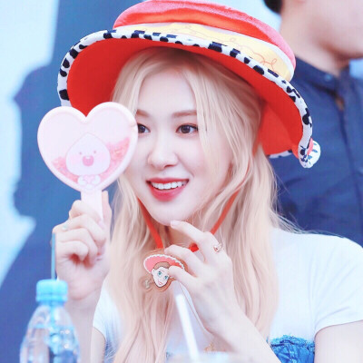 朴彩英
©️Fristlove_rose