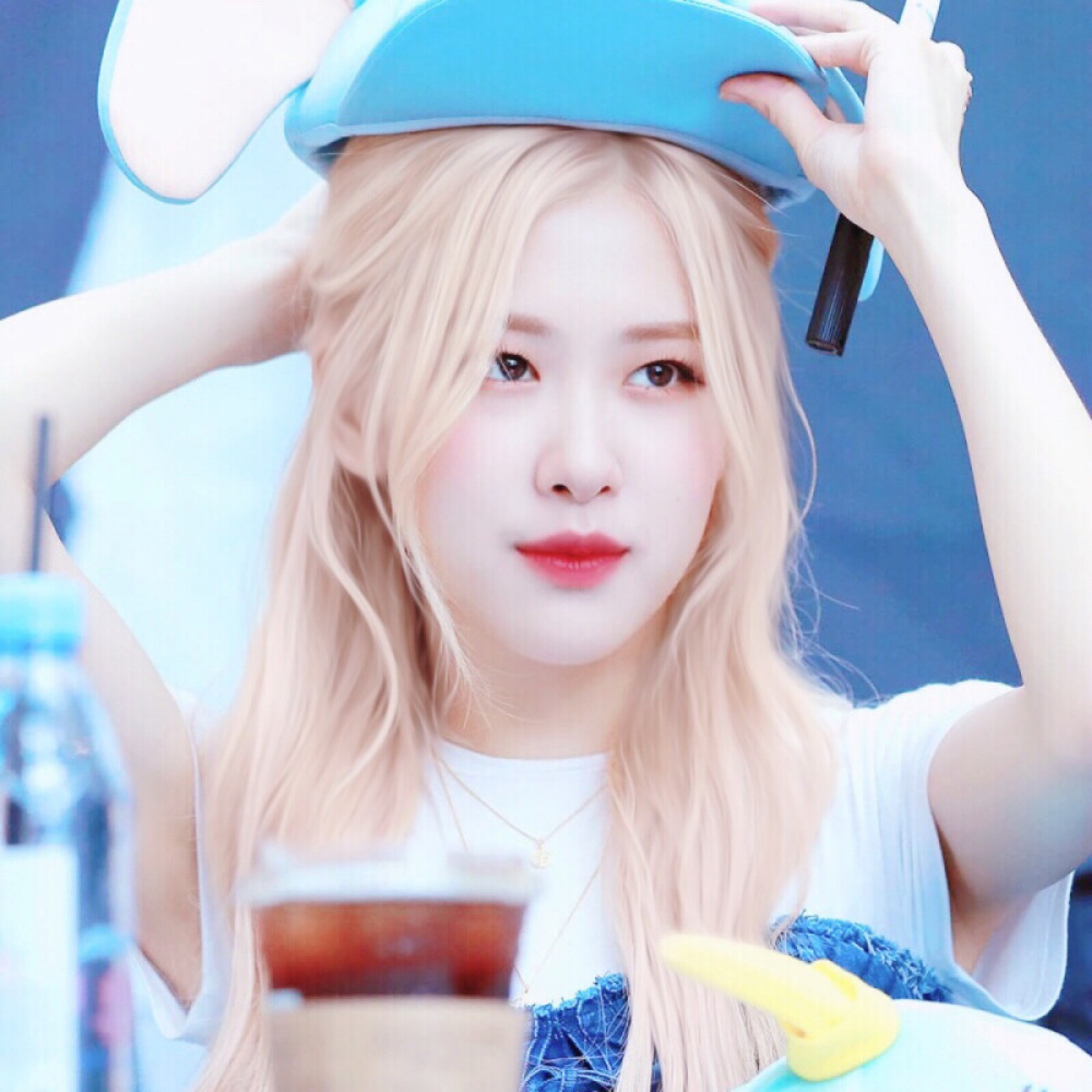 朴彩英
©️Fristlove_rose