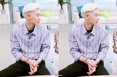 exo朴灿烈高清壁纸
我的小电视V2